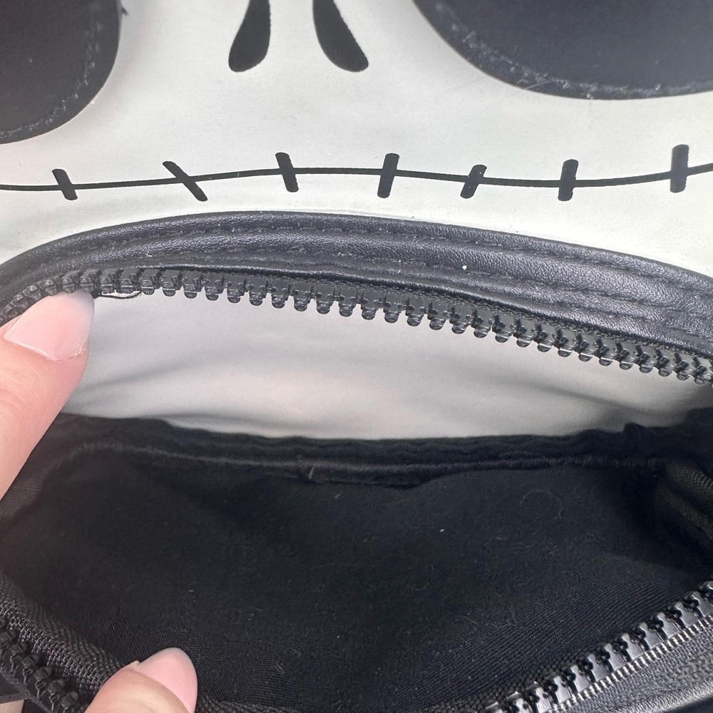 Disney The Night Before Christmas Jack Skeleton Glow in the Dark Mini Backpack - Picture 9 of 9